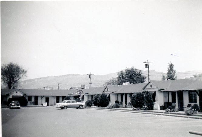 Farnsworth Motel