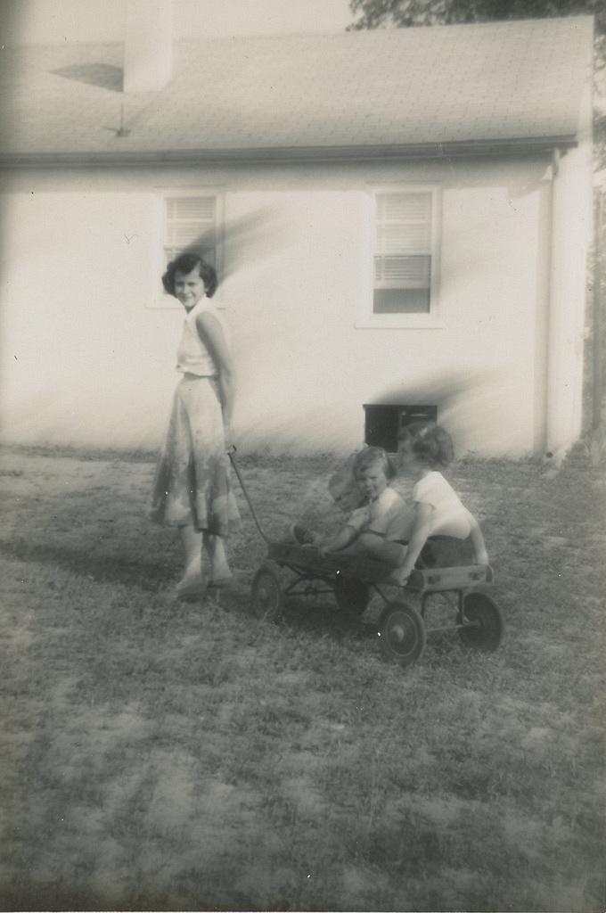 Jane (Nyce), Bobby, Kathy and Nancy Nase