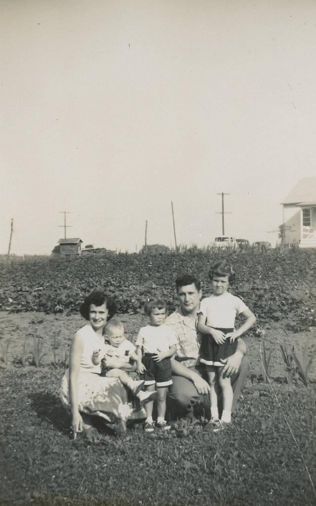 Jane (Nyce), Bobby, Kathy, Harold and Nancy Nase